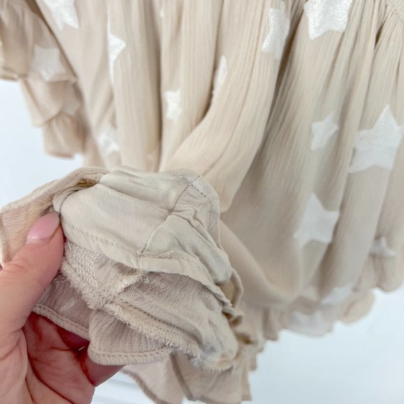 Storia Embroidered Star Ruffle Batwing Sleeve Romper Size Small S EUC T2651 - Picture 8 of 16